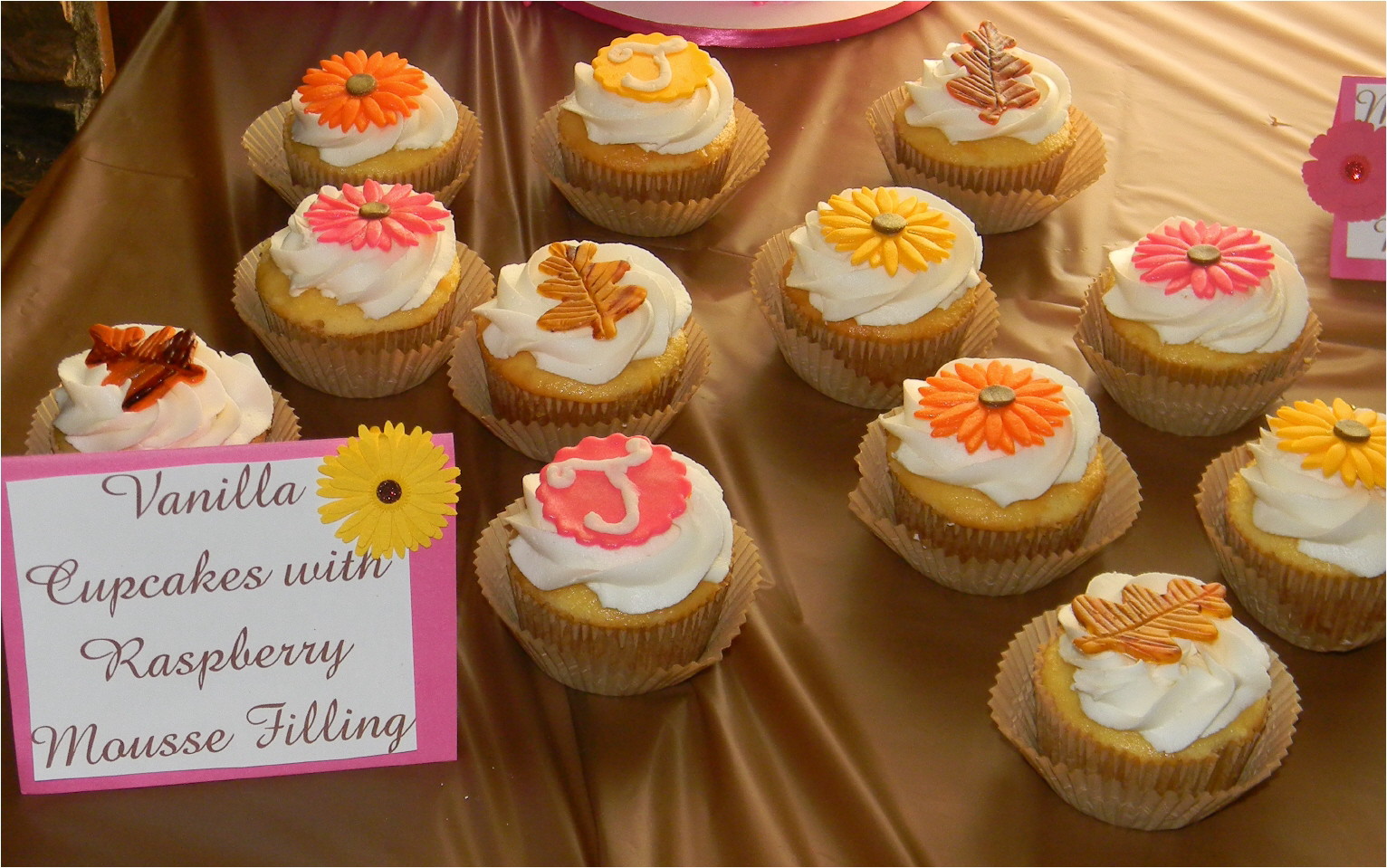fall baby shower cupcakes